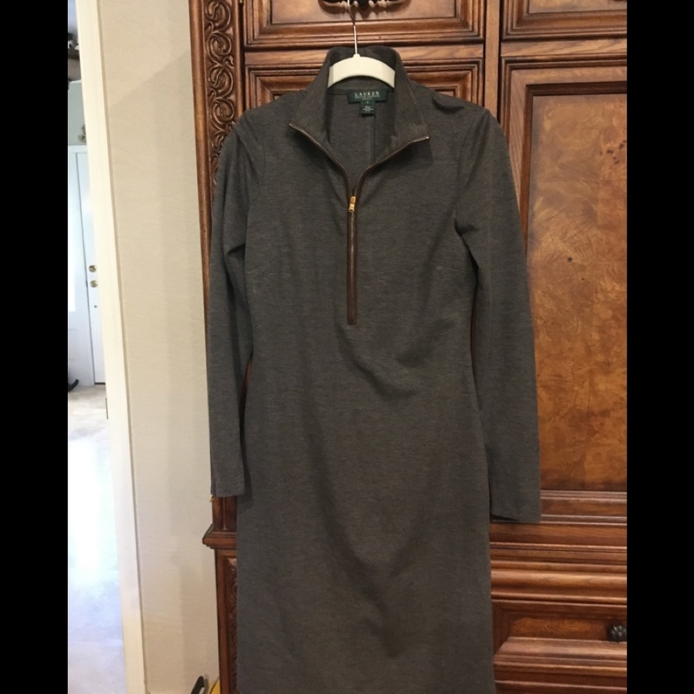 Lauren Ralph Lauren Grey with Leather Trim Size 2